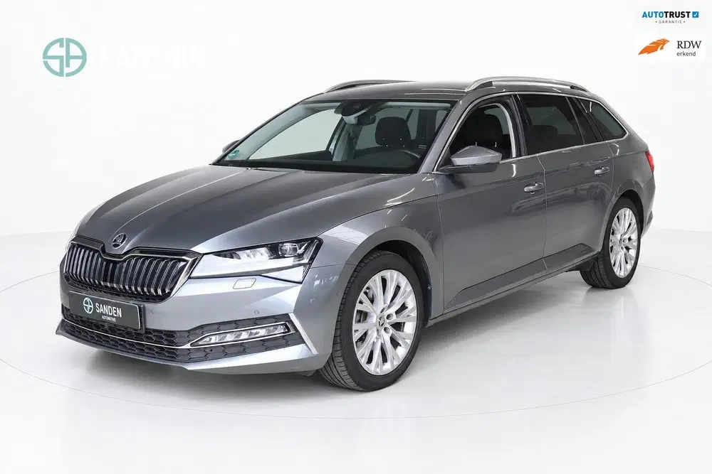 Skoda Superb 1.4 TSI iV Business Edition Plus uit 2023