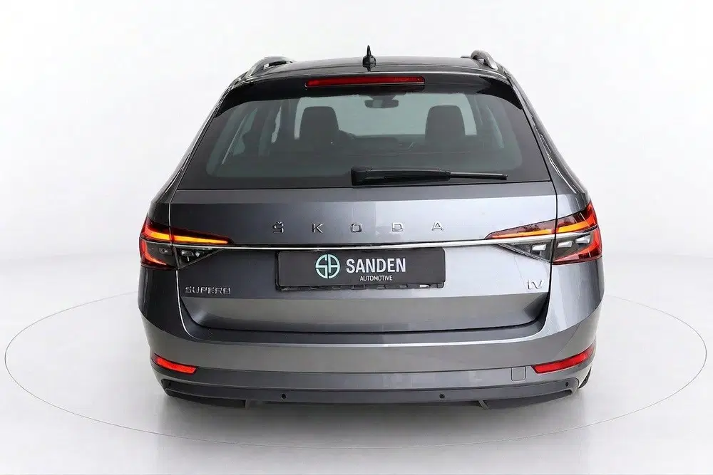 Skoda Superb 1.4 TSI iV Business Edition Plus uit 2023, foto 13