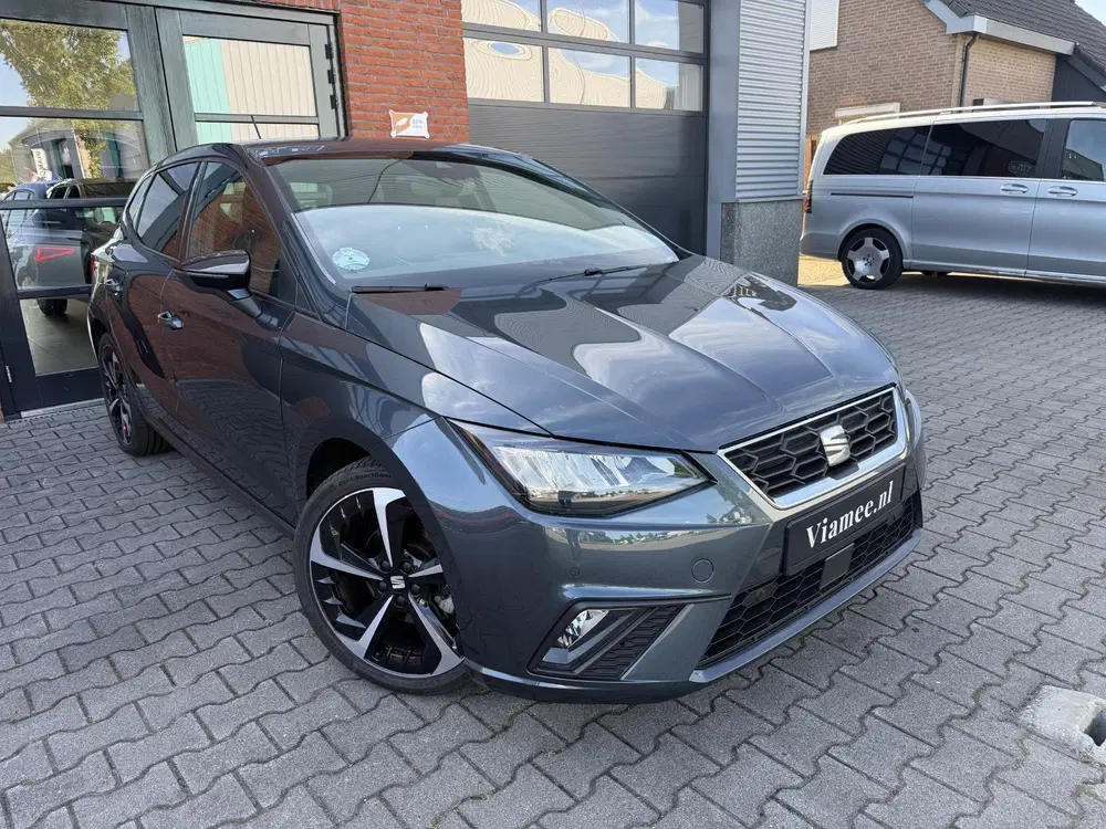 SEAT Ibiza 1.0 EcoTSI FR Business Connect uit 2024, foto 2