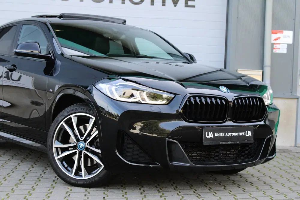 BMW X2 XDrive25e HIGH EXECUTIVE M SPORT PRO uit 2024, foto 2