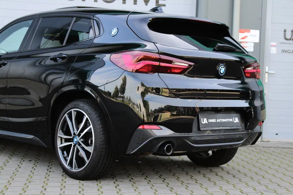 BMW X2 XDrive25e HIGH EXECUTIVE M SPORT PRO uit 2024, foto 4