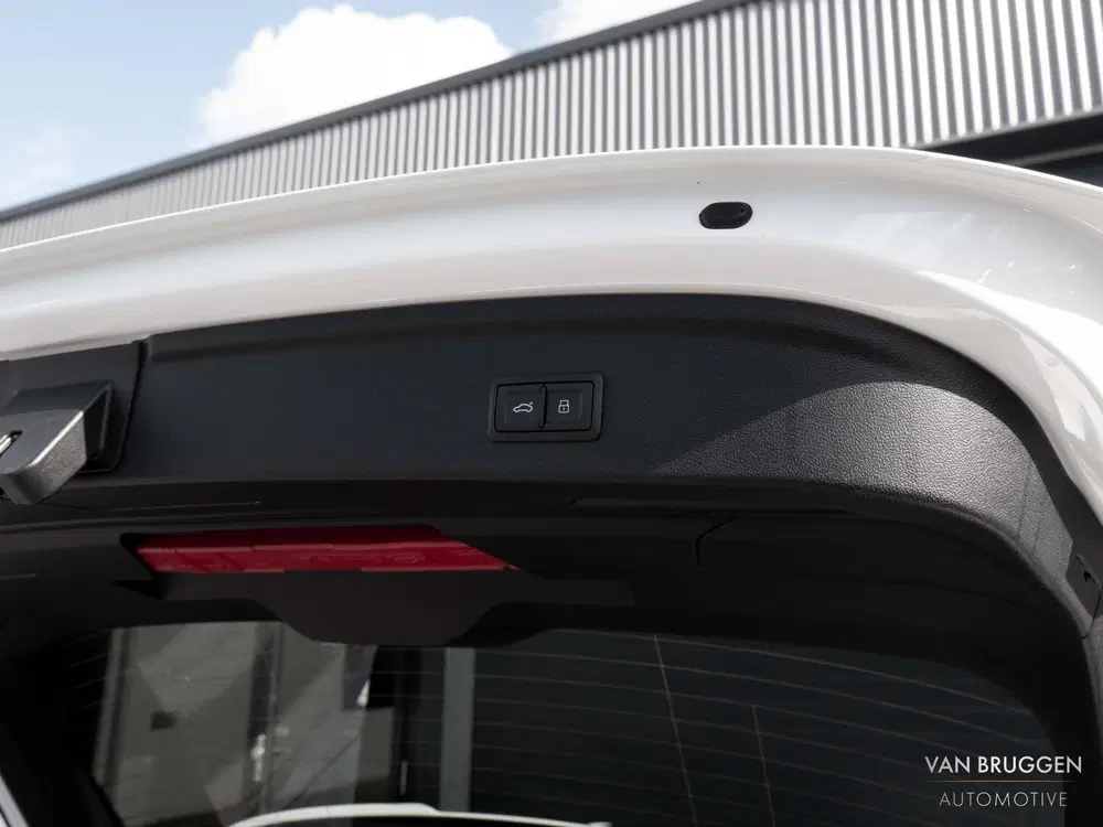 Audi A3 40 TFSI e S-Line Pano RS-Stoelen Massage S uit 2022, foto 11