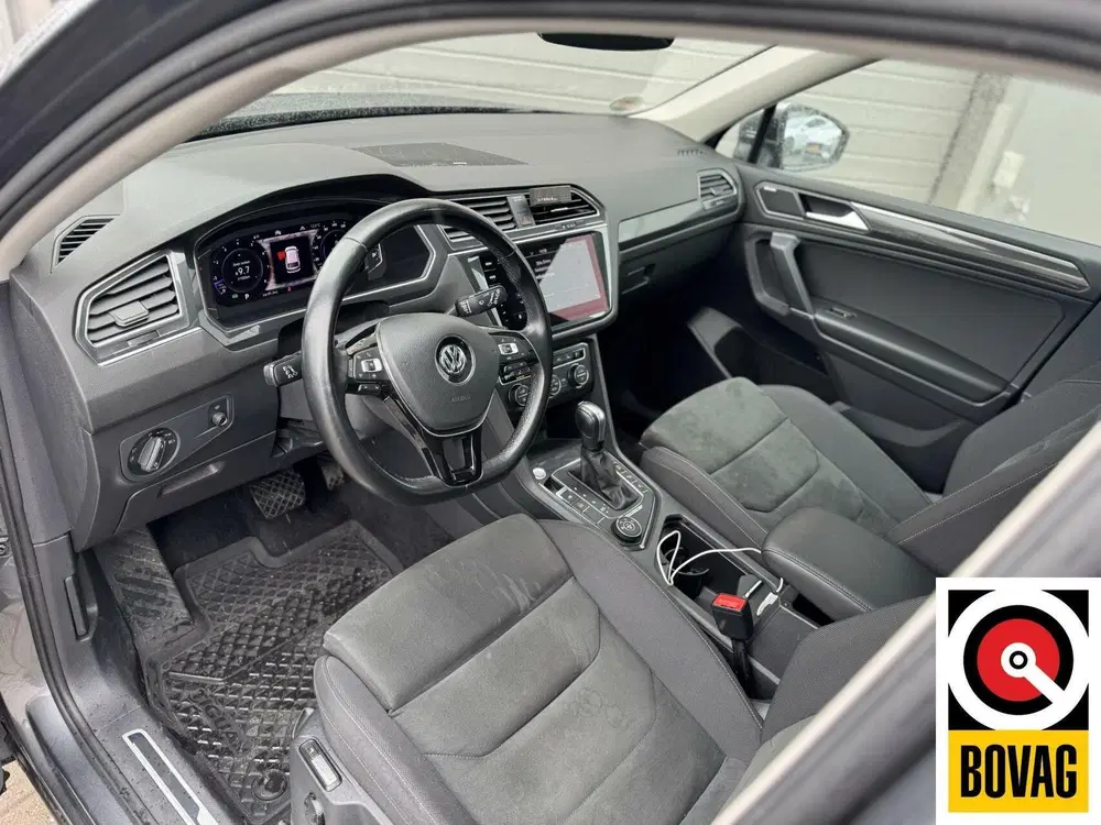 Volkswagen Tiguan Allspace 2.0 TSI 4Motion Highline 7p Bom v uit 2019, foto 12