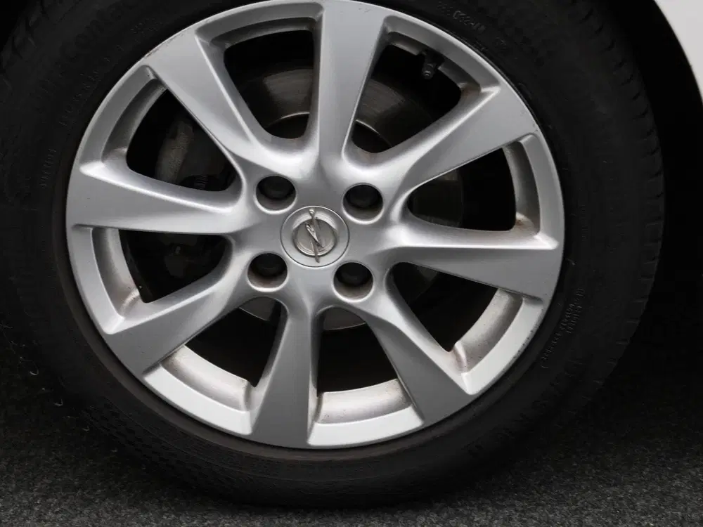 Opel Corsa 1.2 Edition uit 2022, foto 12