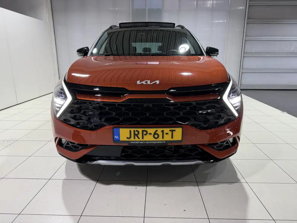 Kia Sportage 1.6 T-GDi Hybrid GT-Line uit 2022, foto 2