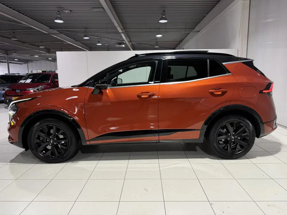 Kia Sportage 1.6 T-GDi Hybrid GT-Line uit 2022, foto 4