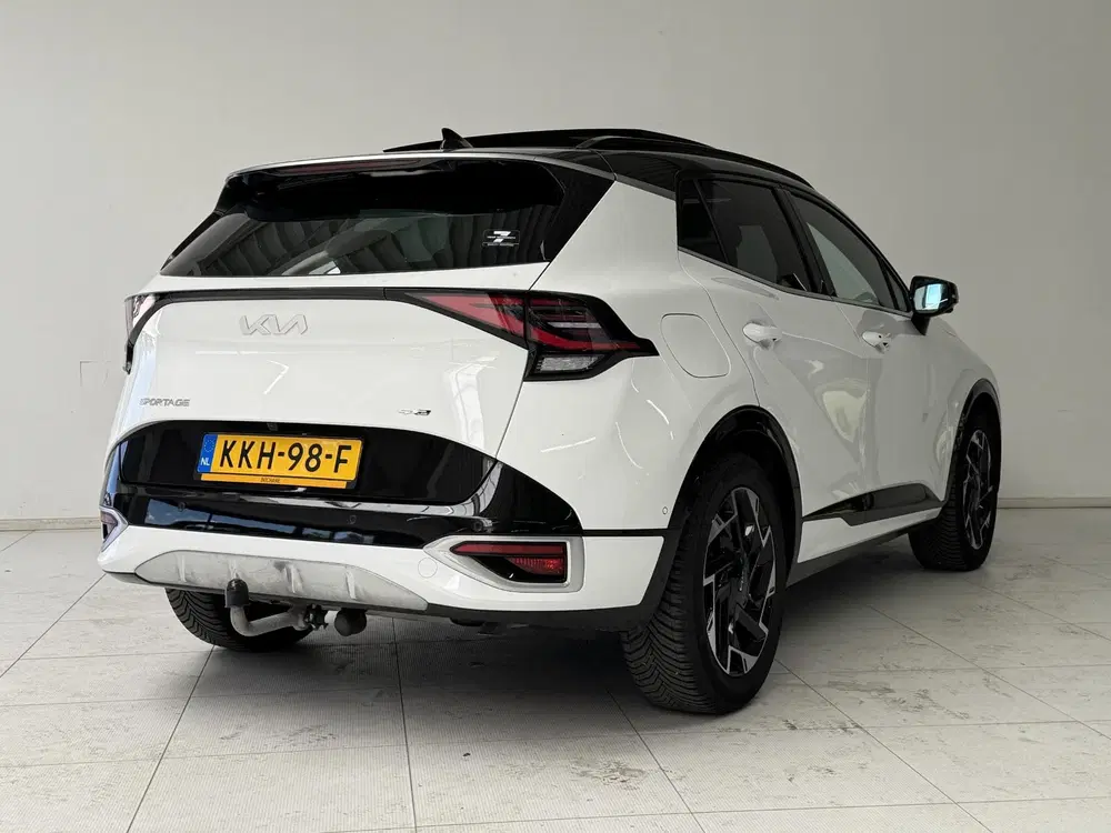Kia Sportage 1.6 T-GDi Plug-in Hybrid AWD GT-PlusLine uit 2022, foto 2