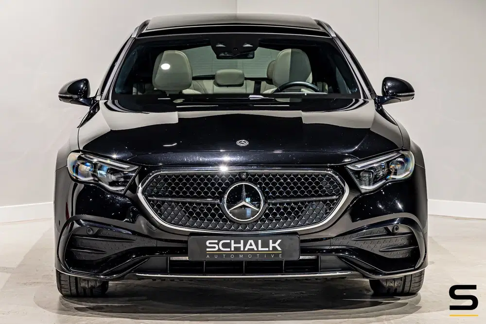 Mercedes-Benz E-Klasse 300 e Exclusive Line uit 2024, foto 10