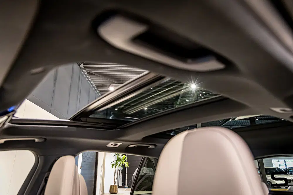 Mercedes-Benz E-Klasse 300 e Exclusive Line uit 2024, foto 3