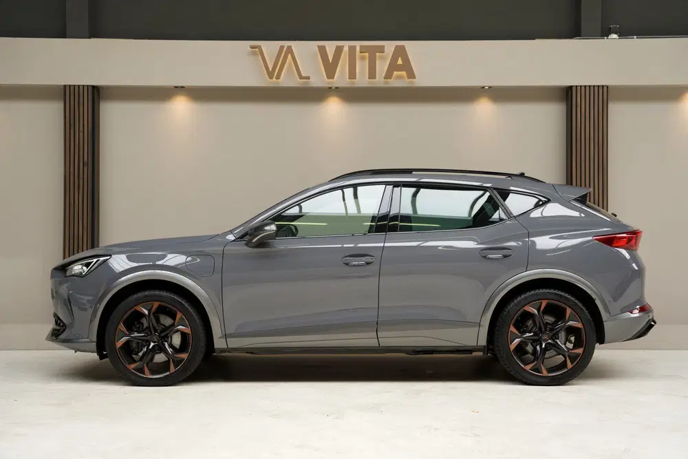 Cupra Formentor 1.4 e-Hybrid VZ Copper Edition PANO uit 2023, foto 11