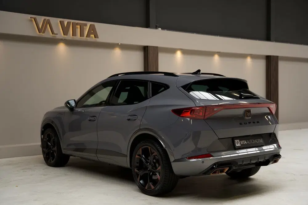 Cupra Formentor 1.4 e-Hybrid VZ Copper Edition PANO uit 2023, foto 13