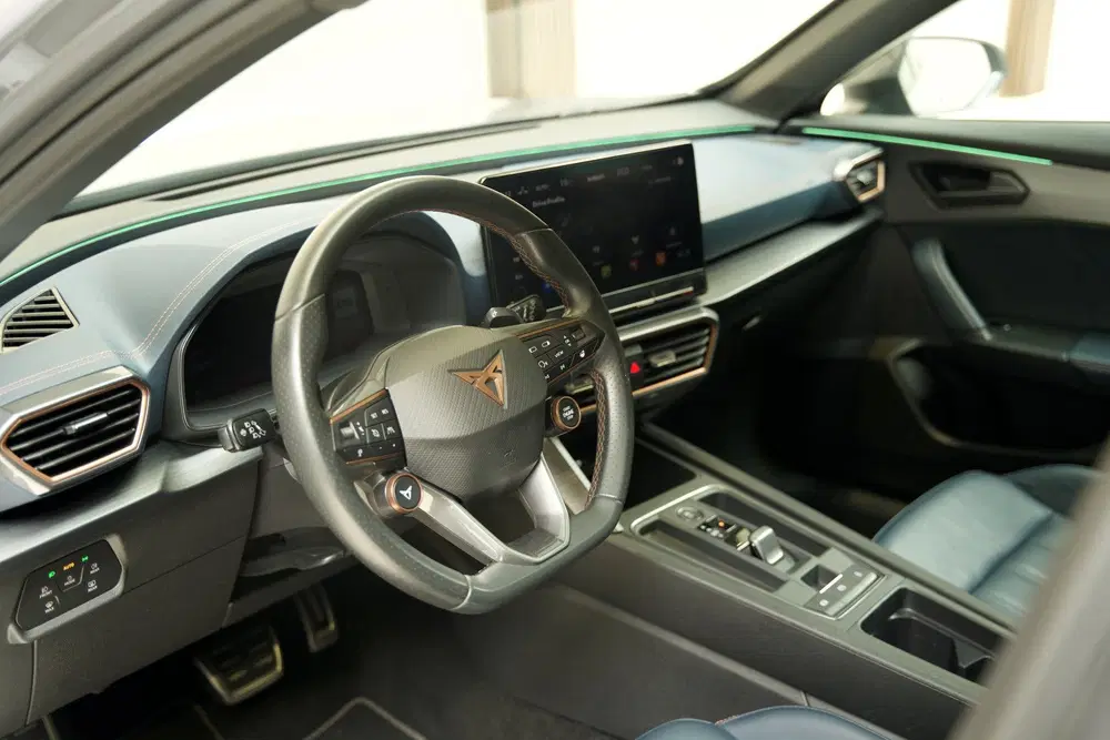 Cupra Formentor 1.4 e-Hybrid VZ Copper Edition PANO uit 2023, foto 2