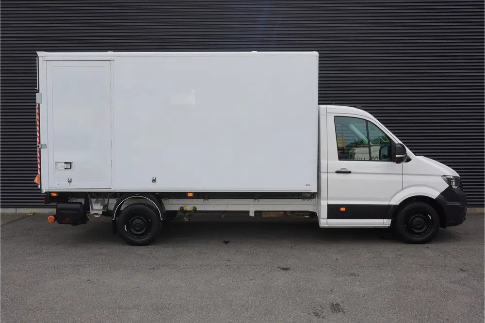 Volkswagen Crafter 140pk Bakwagen Laadklep Zijdeur Apple Car uit 2023, foto 4