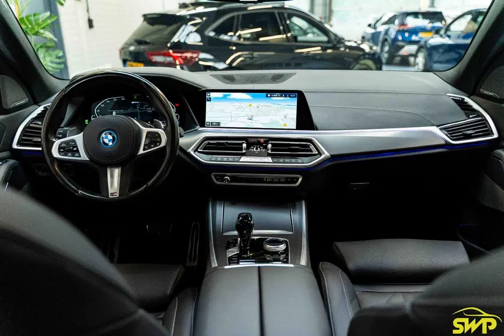BMW X5 xDrive45e High Executive uit 2023, foto 3
