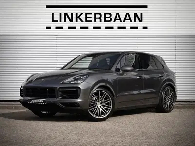 Porsche Cayenne 3.0 E-Hybrid uit 2021