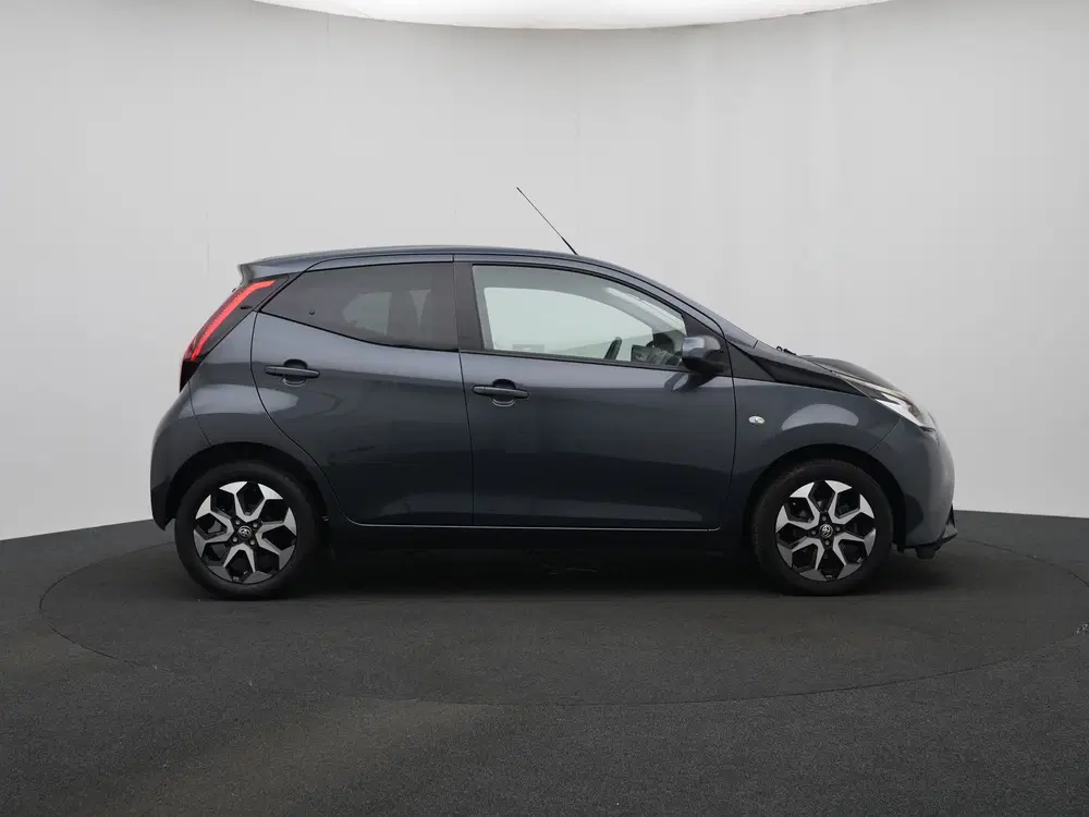 Toyota Aygo 1.0 VVT-i X-Joy uit 2019, foto 14