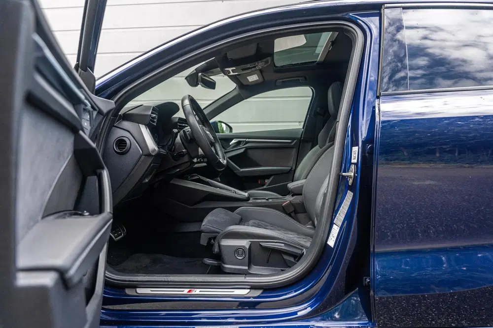 Audi A3 45 TFSIe 245pk PHEV S Edition Competition uit 2023, foto 4
