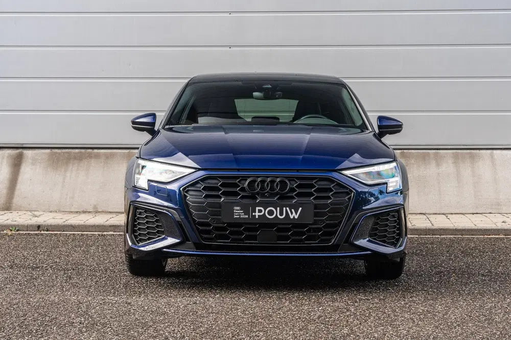 Audi A3 45 TFSIe 245pk PHEV S Edition Competition uit 2023, foto 9