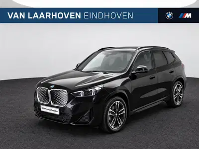 BMW iX1 eDrive20 M Sport uit 2025
