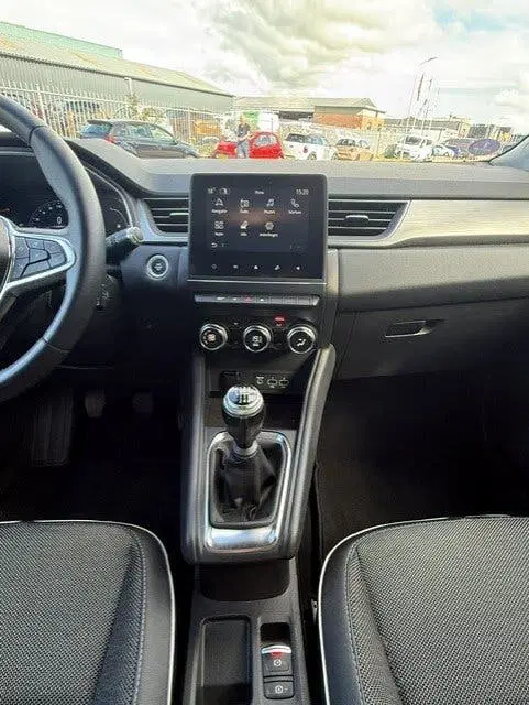 Renault Captur 1.0 TCe 90 Intens uit 2021, foto 11
