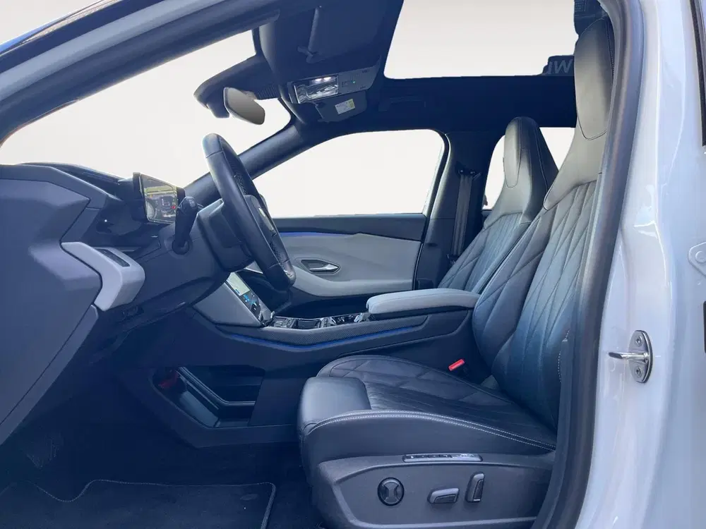 Ford Capri Premium Extended Range RWD 77 kWh uit 2025, foto 13