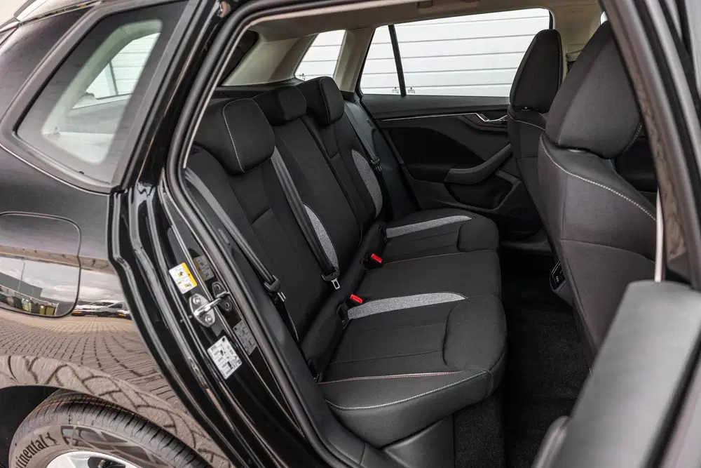 Skoda Kamiq 1.0 TSI 115pk DSG Selection uit 2026, foto 6
