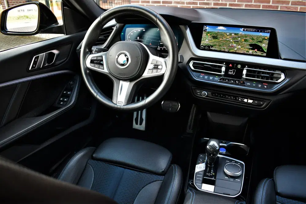 BMW 2-serie 2 Serie Gran Coupé 218i M-Sport Shadowline uit 2021, foto 3