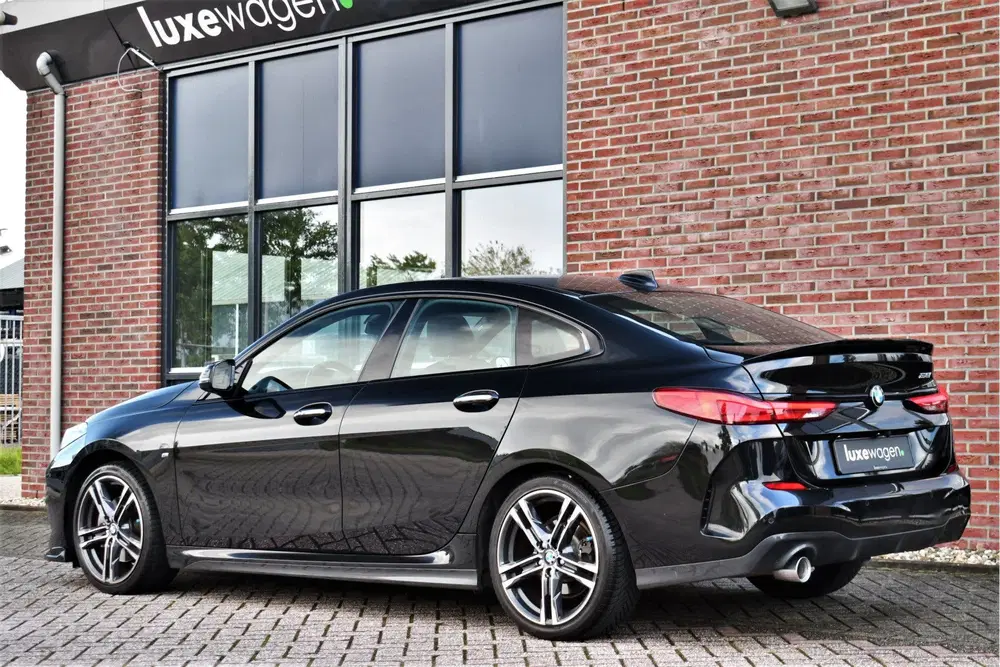BMW 2-serie 2 Serie Gran Coupé 218i M-Sport Shadowline uit 2021, foto 6