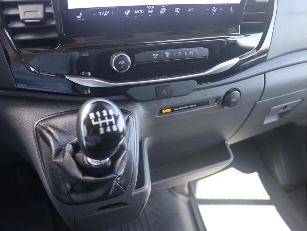 Ford Transit 350 2.0 TDCI 130 pk L2H2 Trend uit 2024, foto 11