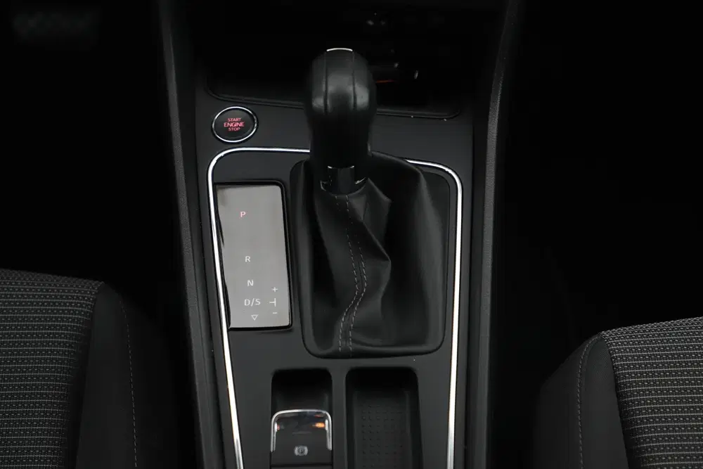 SEAT Leon 1.0 EcoTSI Style Business Intense DSG Auto uit 2019, foto 10