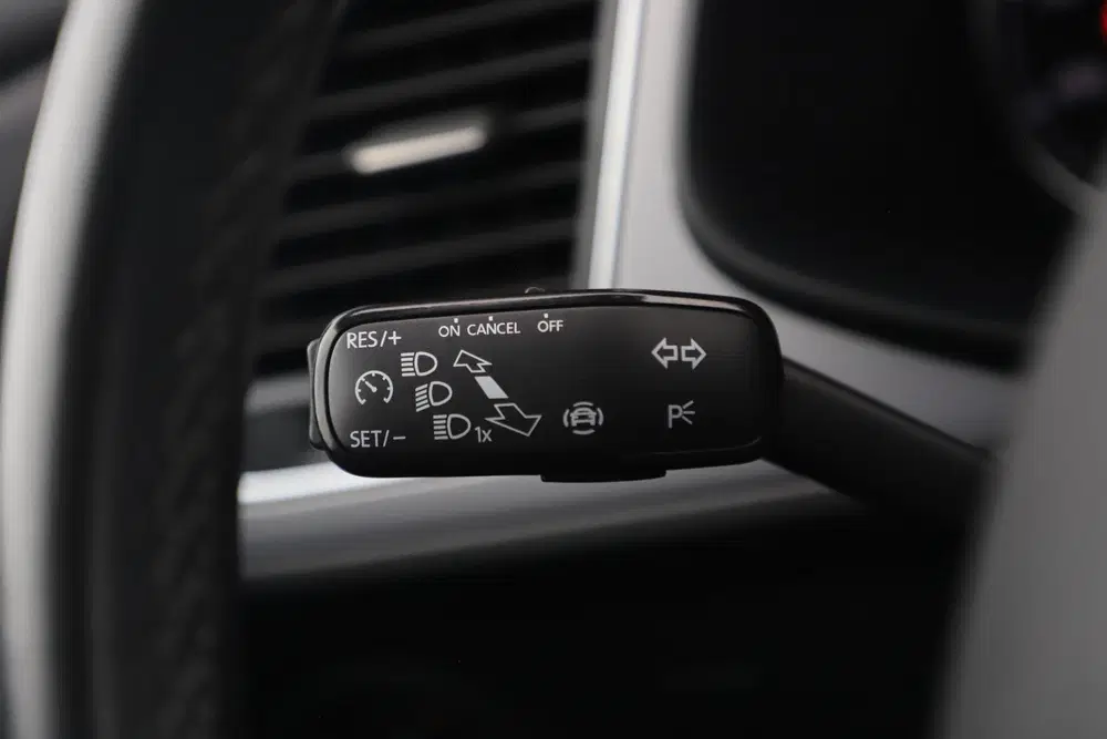 SEAT Leon 1.0 EcoTSI Style Business Intense DSG Auto uit 2019, foto 13