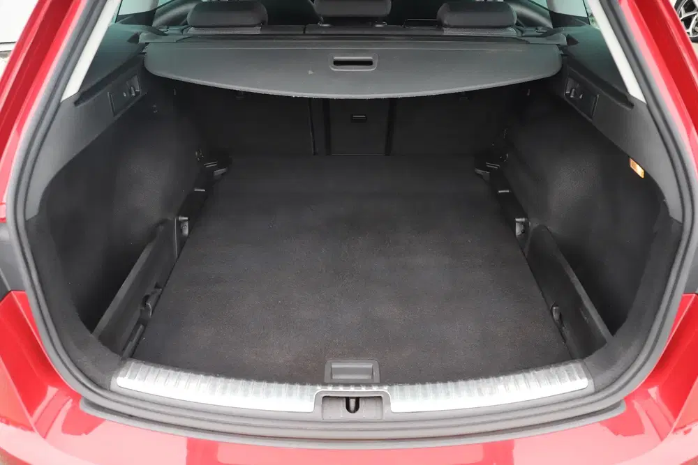 SEAT Leon 1.0 EcoTSI Style Business Intense DSG Auto uit 2019, foto 8