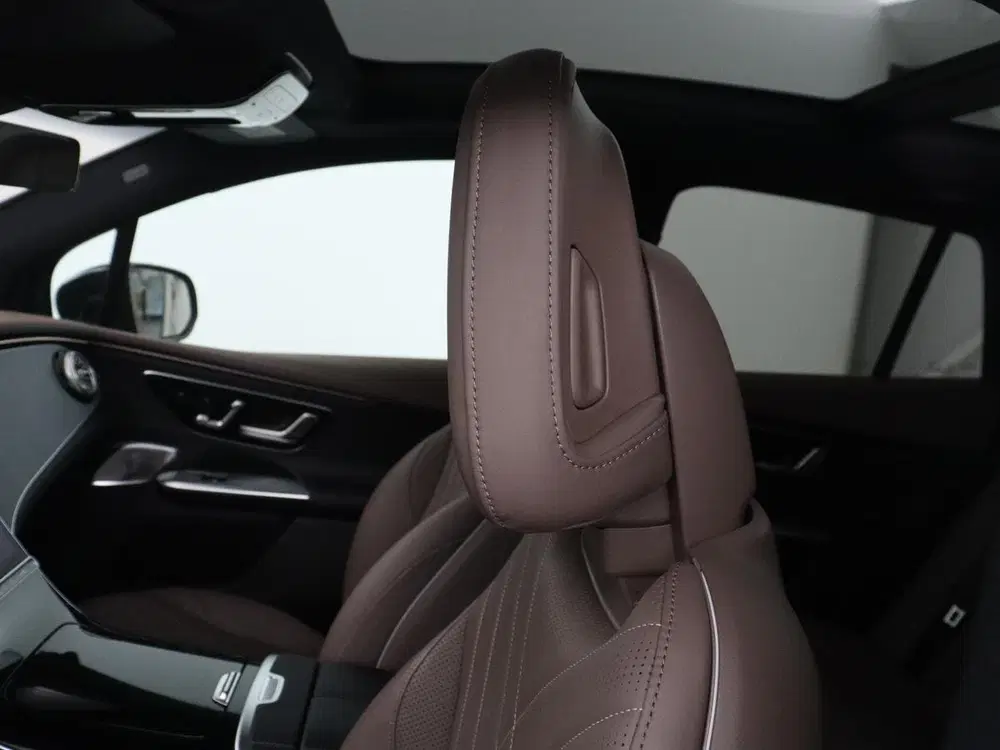 Mercedes-Benz EQE SUV 4Matic AMG Line 91 kWh uit 2024, foto 8