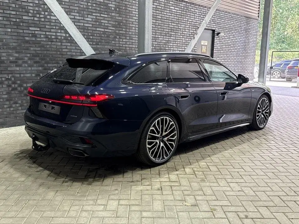 Audi A6 S edition Competition Quattro uit 2026, foto 2