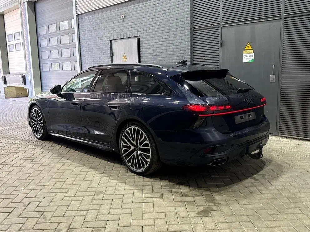 Audi A6 S edition Competition Quattro uit 2026, foto 3