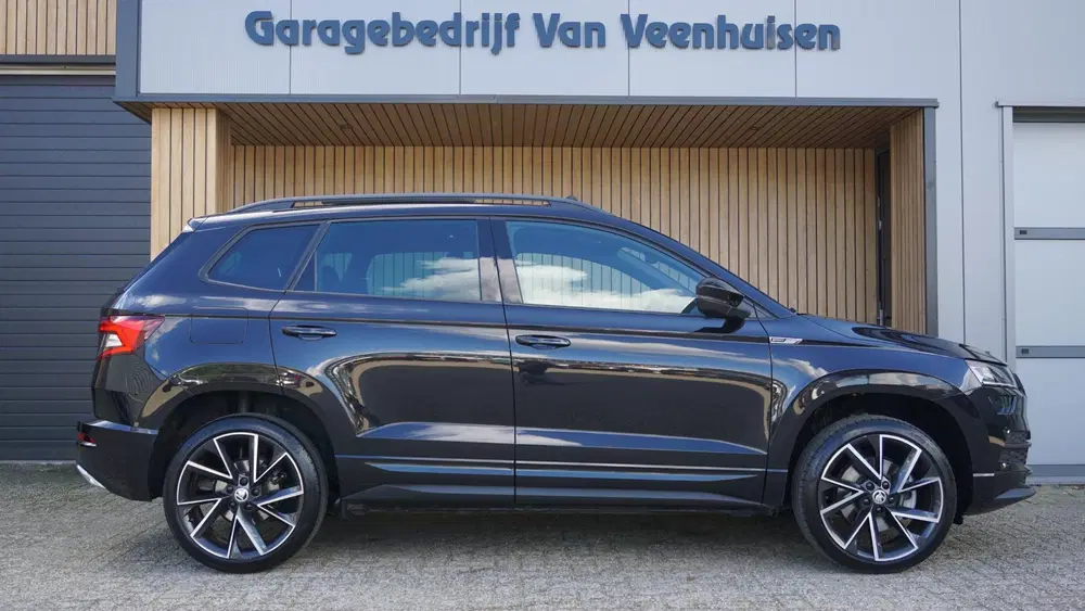 Skoda Karoq 1.5 TSI 150PK Sportline Business *Black St uit 2021, foto 3