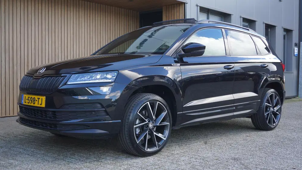 Skoda Karoq 1.5 TSI 150PK Sportline Business *Black St uit 2021, foto 4