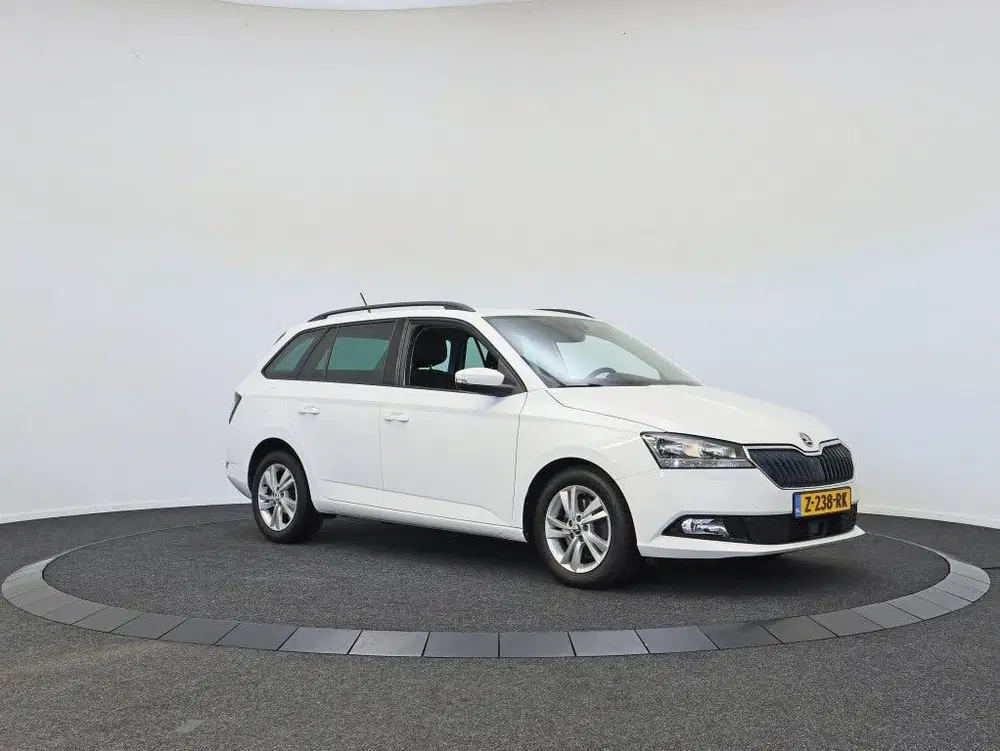Skoda Fabia 1.0 TSI Business Edition uit 2022, foto 13