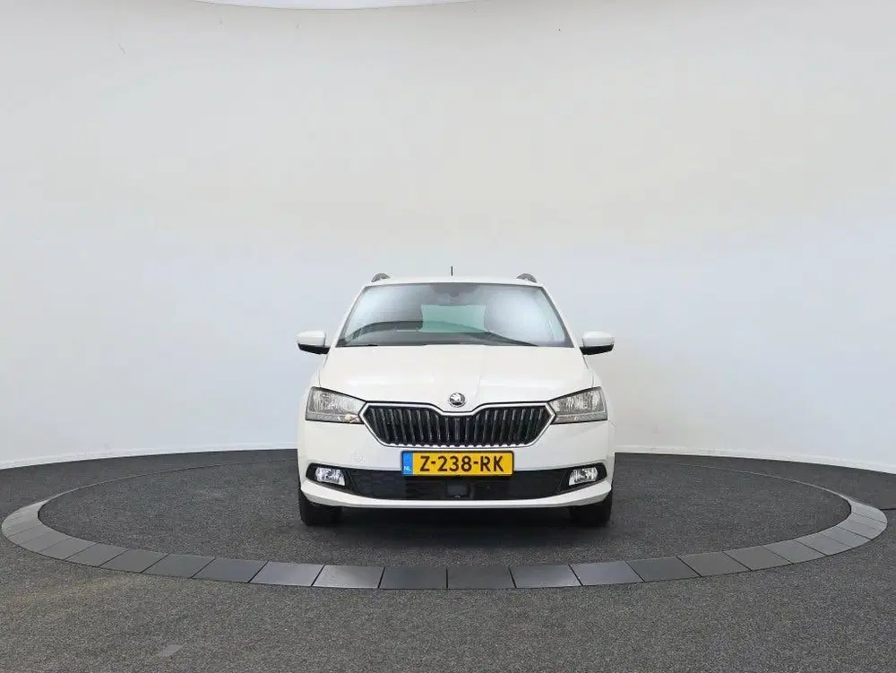 Skoda Fabia 1.0 TSI Business Edition uit 2022, foto 14