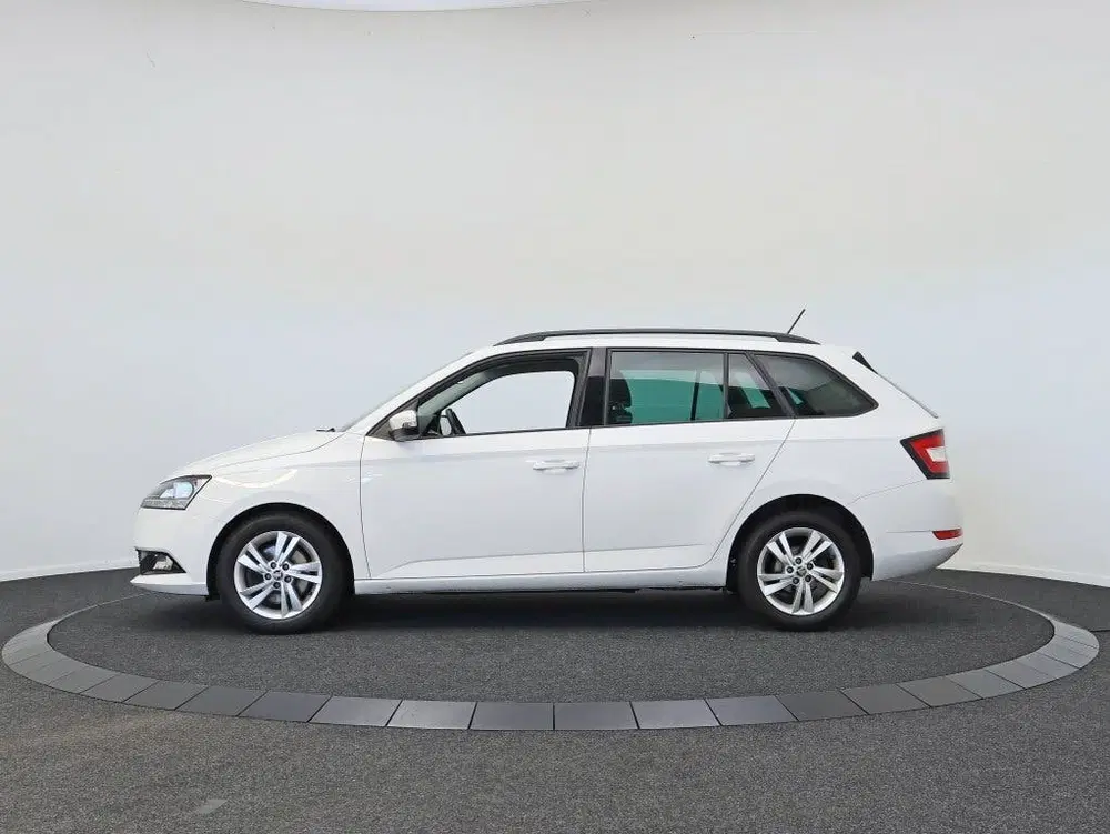 Skoda Fabia 1.0 TSI Business Edition uit 2022, foto 6