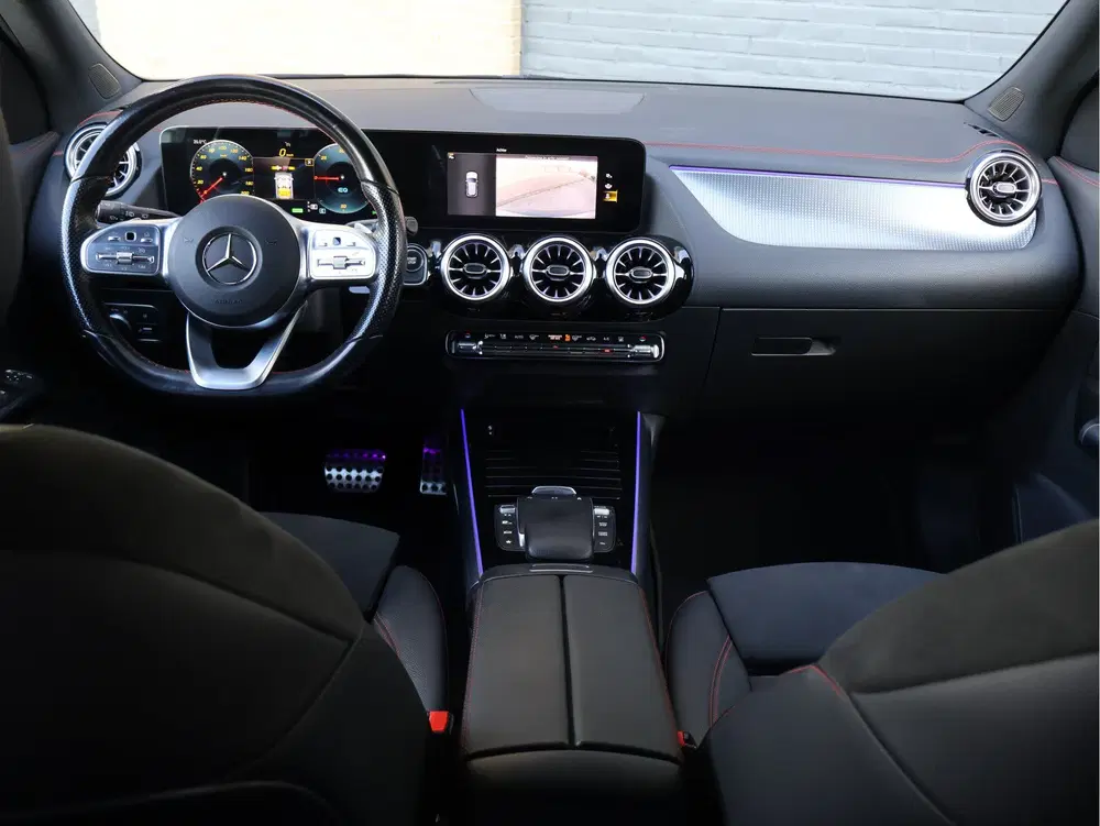 Mercedes-Benz EQA 250 Business Solution AMG 67 kWh uit 2021, foto 4