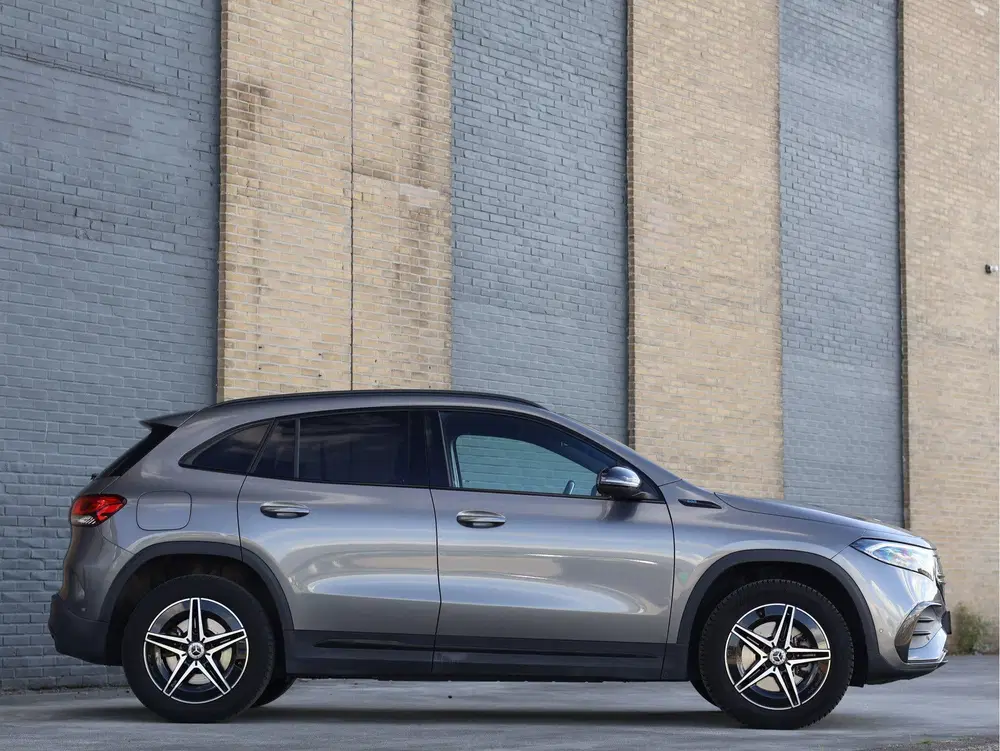 Mercedes-Benz EQA 250 Business Solution AMG 67 kWh uit 2021, foto 7