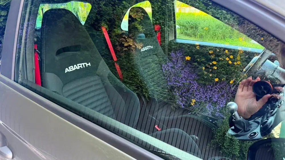 Abarth 695 1.4 T-Jet Abarth Competizione uit 2022, foto 14