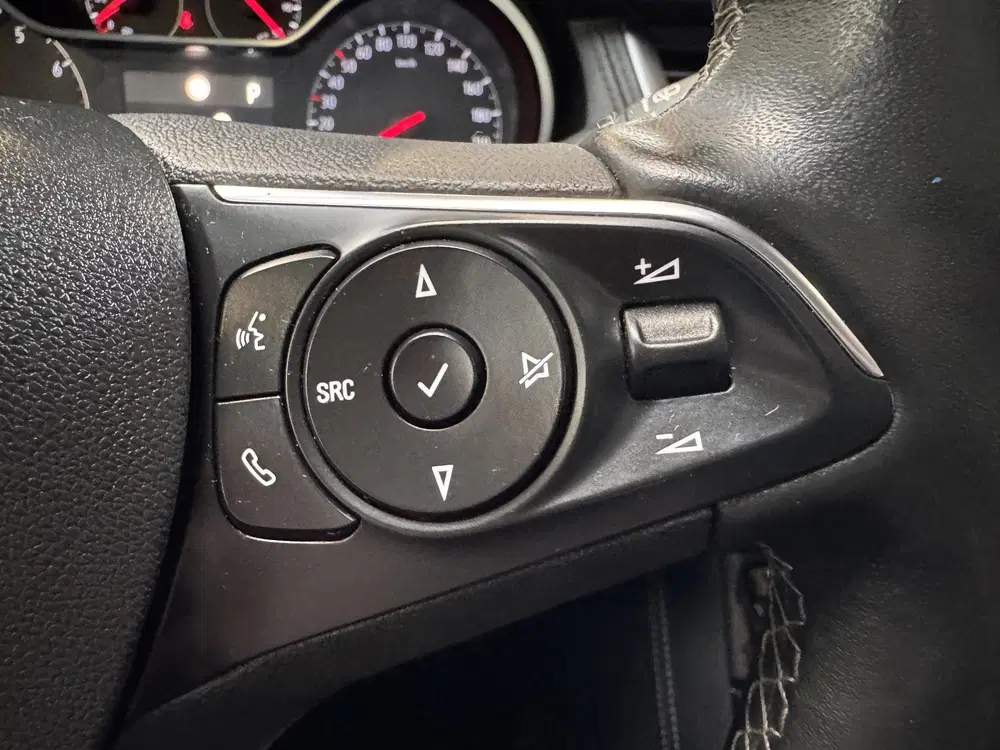 Opel Grandland 1.2 Turbo Innovation uit 2019, foto 11