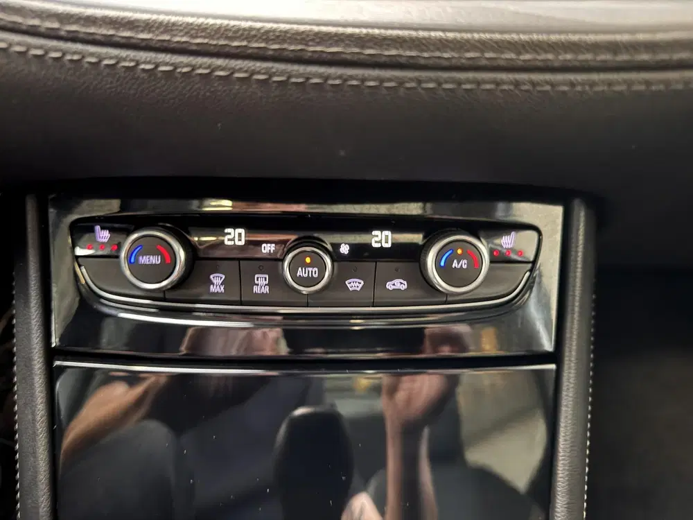 Opel Grandland 1.2 Turbo Innovation uit 2019, foto 15