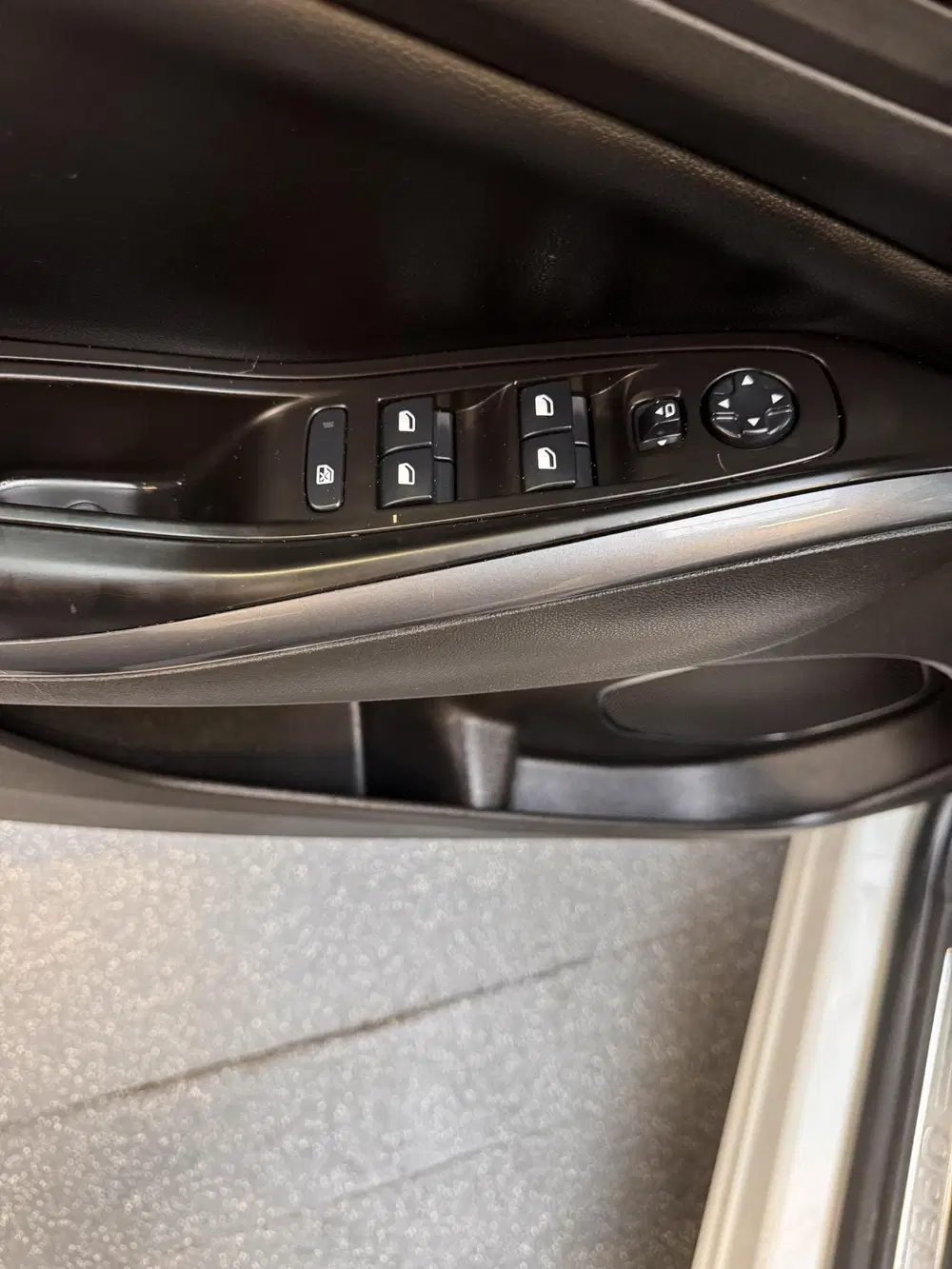 Opel Grandland 1.2 Turbo Innovation uit 2019, foto 8