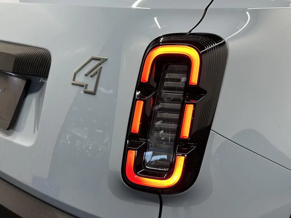 Renault 4 comfort range iconic 52 kWh 99 %SOH V2L CA uit 2025, foto 11