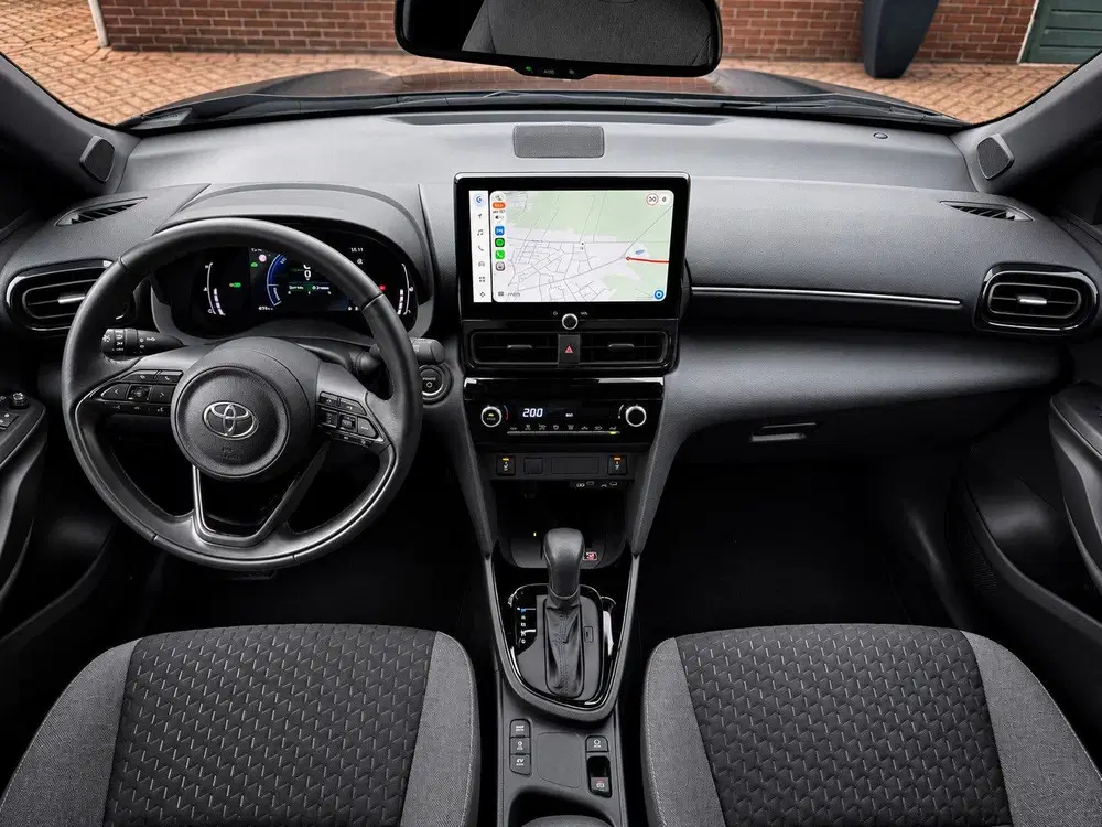 Toyota Yaris Cross 1.5 Hybrid 130 Dynamic uit 2025, foto 3