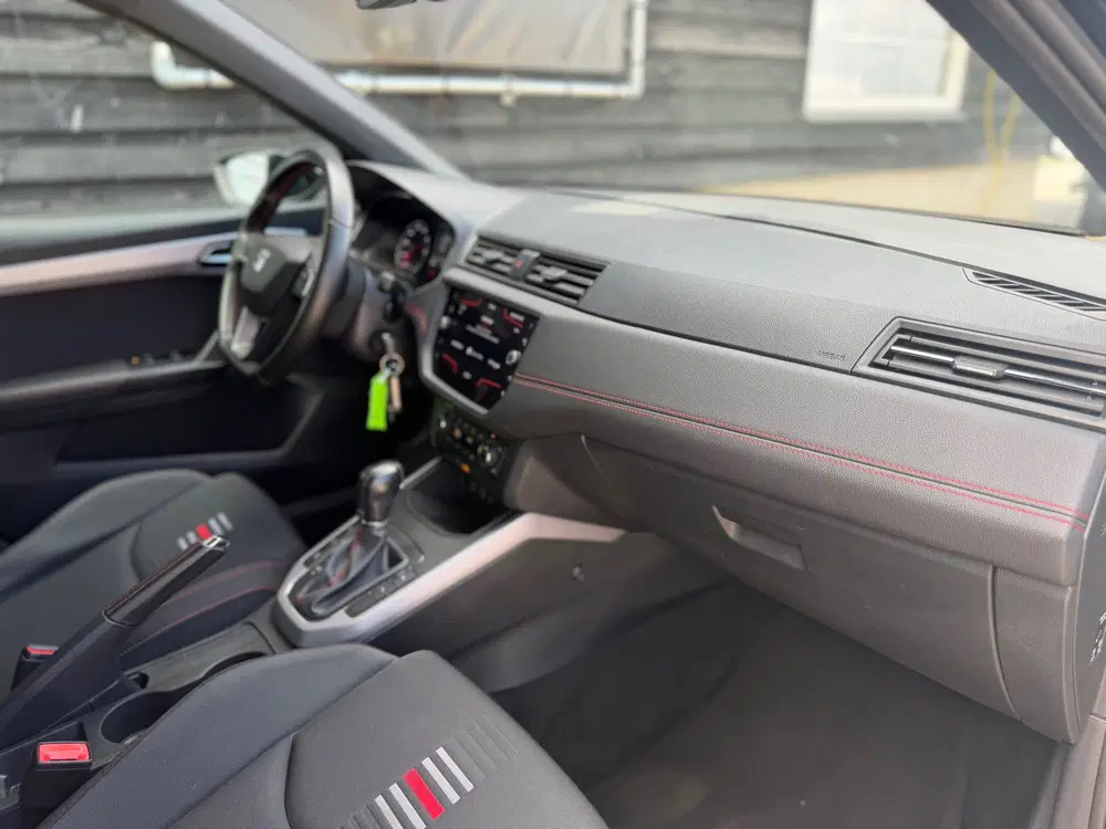 SEAT Arona 1.0 TSI FR Camera Led Carplay Automaat uit 2019, foto 13