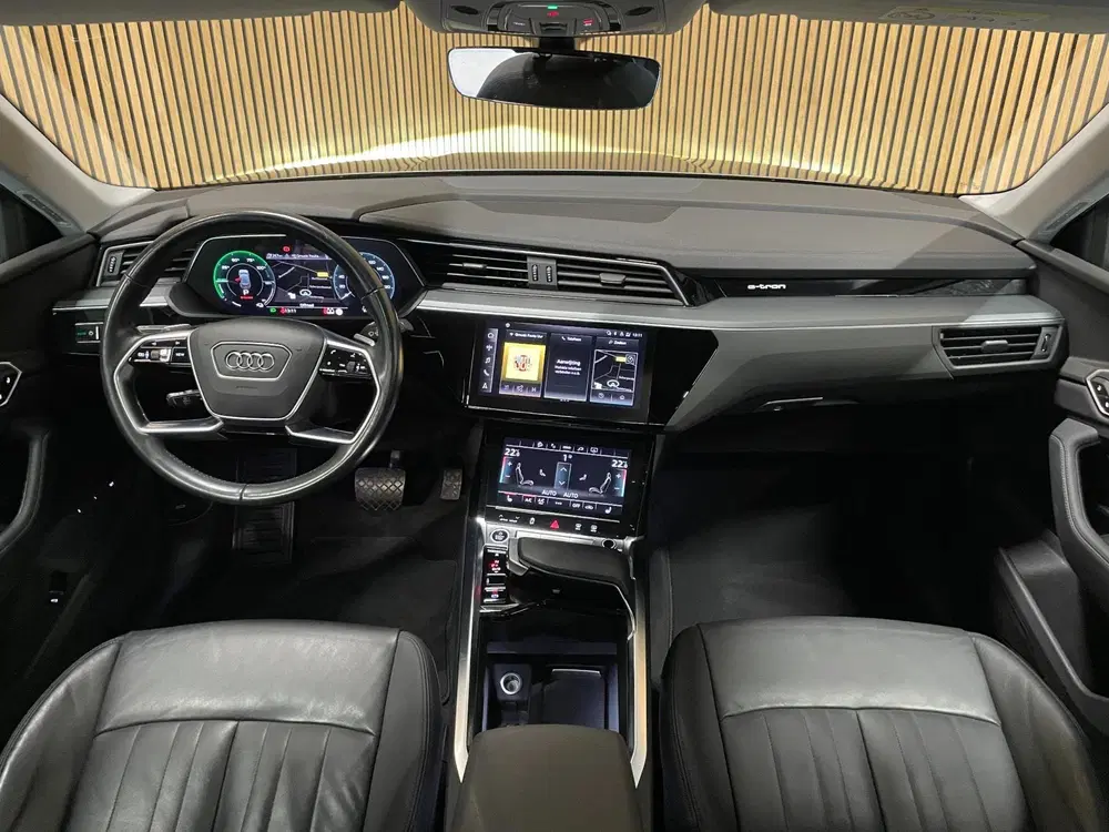 Audi e-tron 55 Quattro Business Plus 95 kWh uit 2020, foto 8